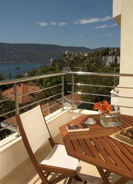 Apartments Boka Residence Херцег Нови Стая снимка