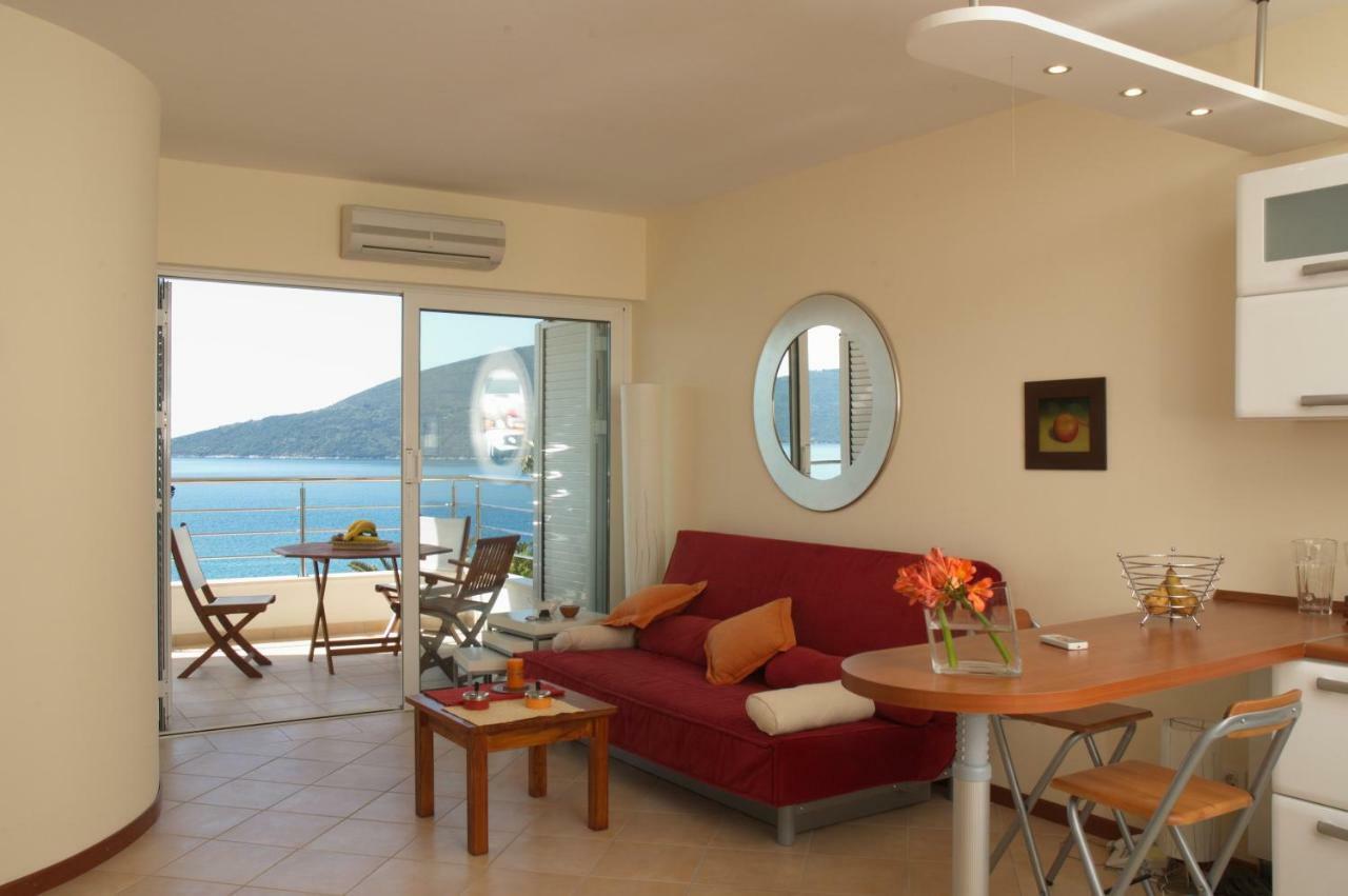 Apartments Boka Residence Херцег Нови Екстериор снимка